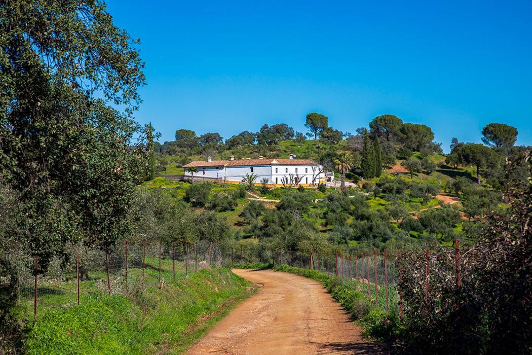 Villa Isla Virgen Villaviciosa de Córdoba Exterior foto